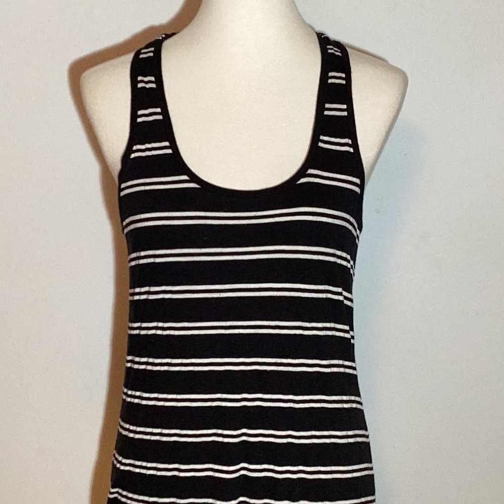 Splendid hi-low dress, U scoop neckline, racerback, partially lined, Medium - Picture 4 of 14